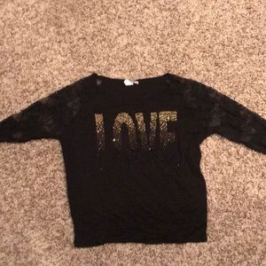 “Love” long sleeved top
